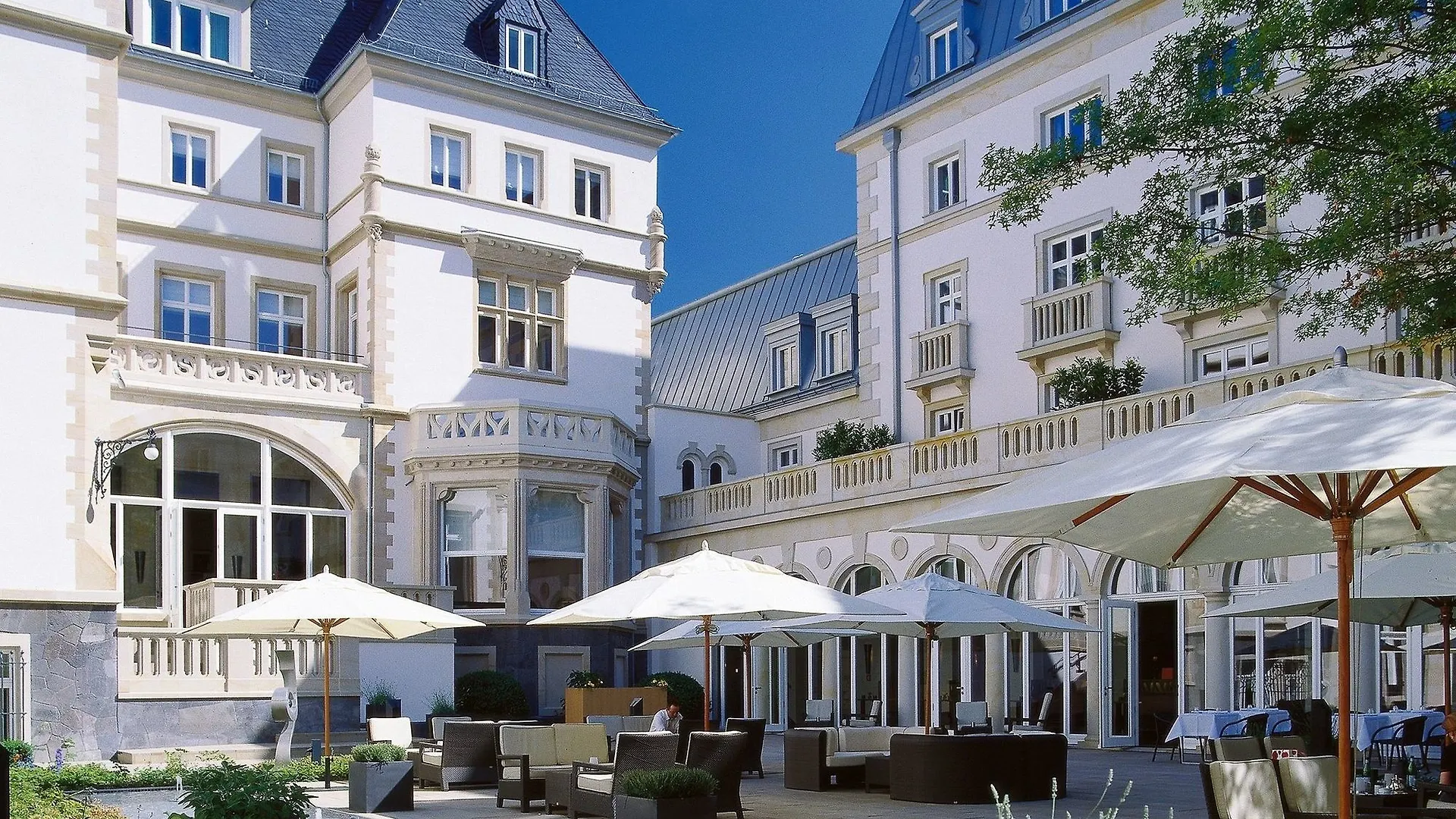 Rocco Forte Villa Kennedy Frankfurt nad Menem 5*,  Niemcy